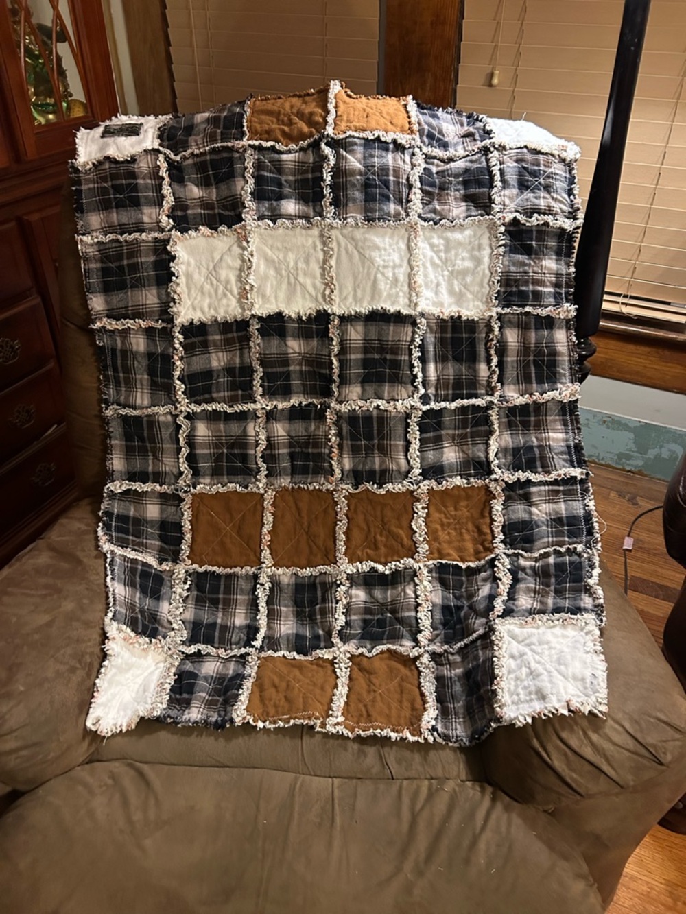 Plaid Patchwork Rag Quilt Throw in Black, Brown & White